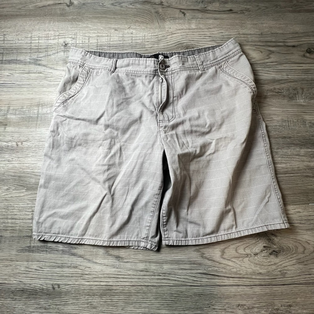 OP Ocean Pacific Shorts Mens 40 Grey Striped Cargo Cotton Casual Beach U47